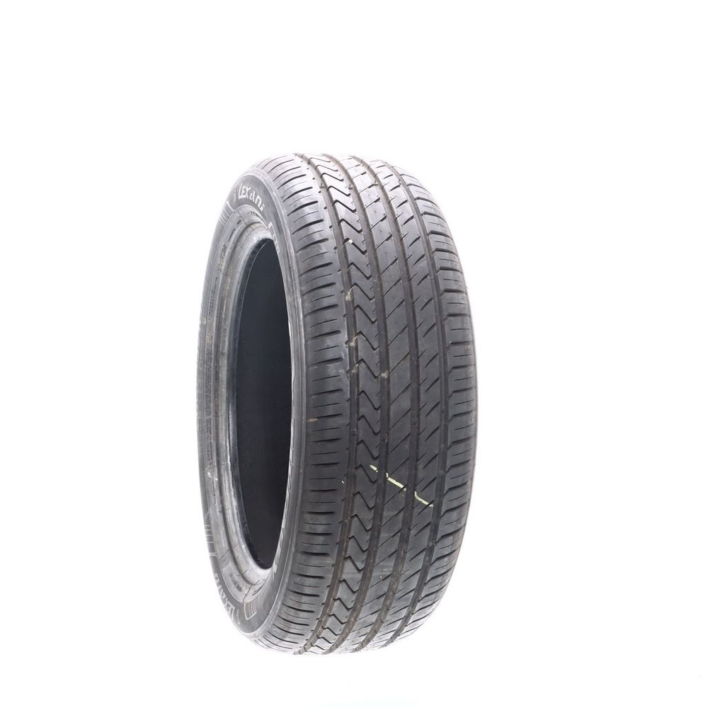 Driven Once 235/55ZR19 Lexani LX-Twenty 105W - 9.5/32 - Image 1