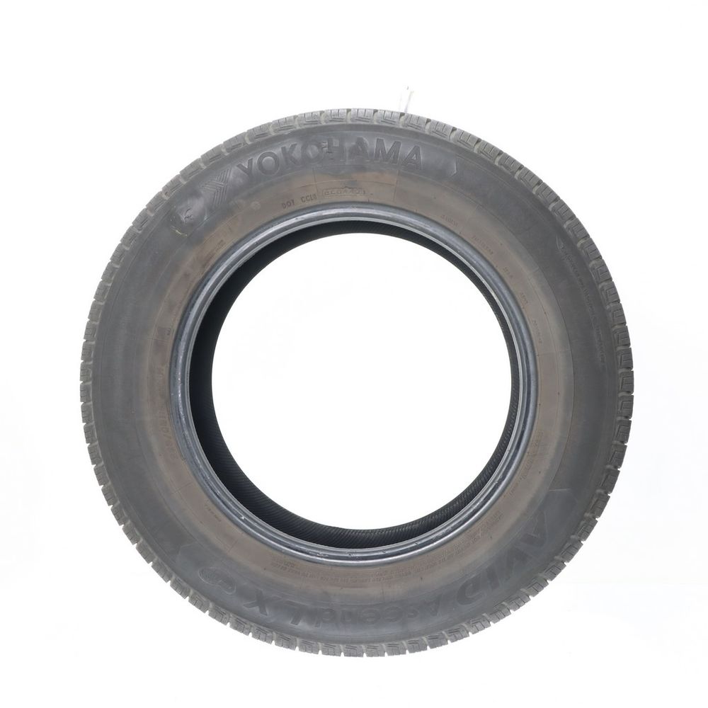 Used 235/65R17 Yokohama Avid Ascend LX 104H - 7/32 - Image 3
