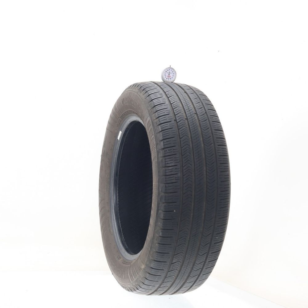 Set of (2) Used 225/60R17 Vredestein Hitrac 99H - 7-7.5/32 - Image 1