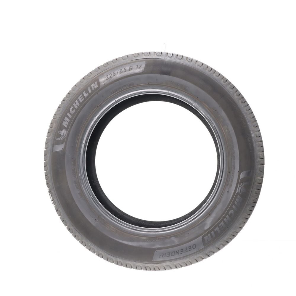 Set of (4) Used 225/65R17 Michelin Defender 2 102H - 9/32 - Image 3