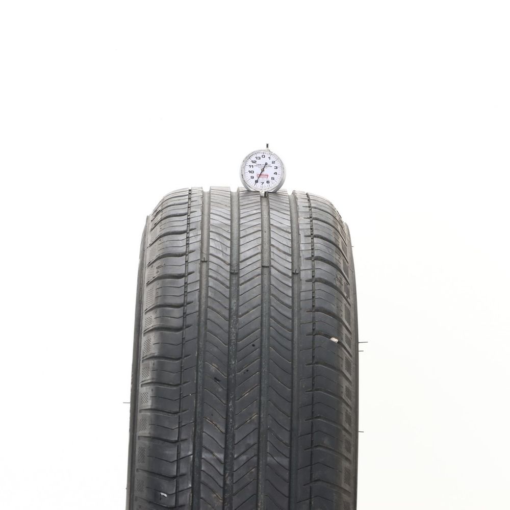 Set of (2) Used 235/65R17 Michelin Primacy All Season 104H - 7.5-8/32 - Image 5
