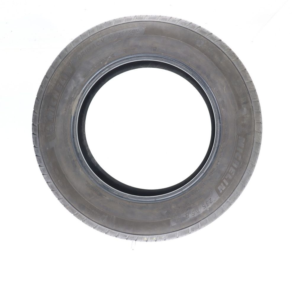 Set of (2) Used 235/65R17 Michelin Primacy All Season 104H - 7.5-8/32 - Image 6