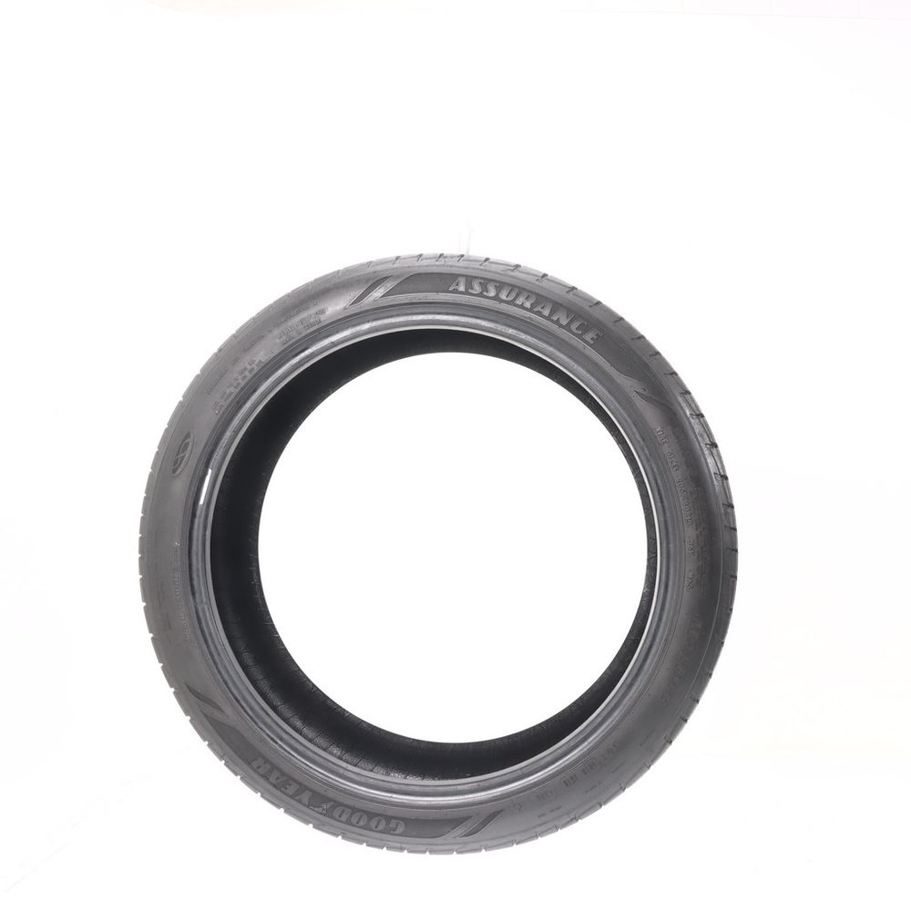 Used 235/40R19 Goodyear Assurance MaxLife 96V - 6.5/32 - Image 3