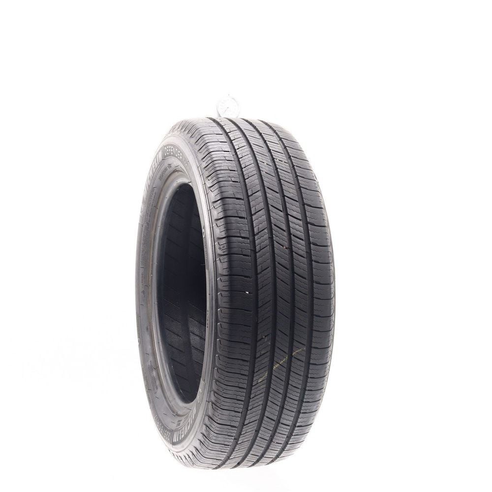 Set of (4) Used 225/60R17 Michelin Defender T+H 99H - 8-9.5/32 - Image 4