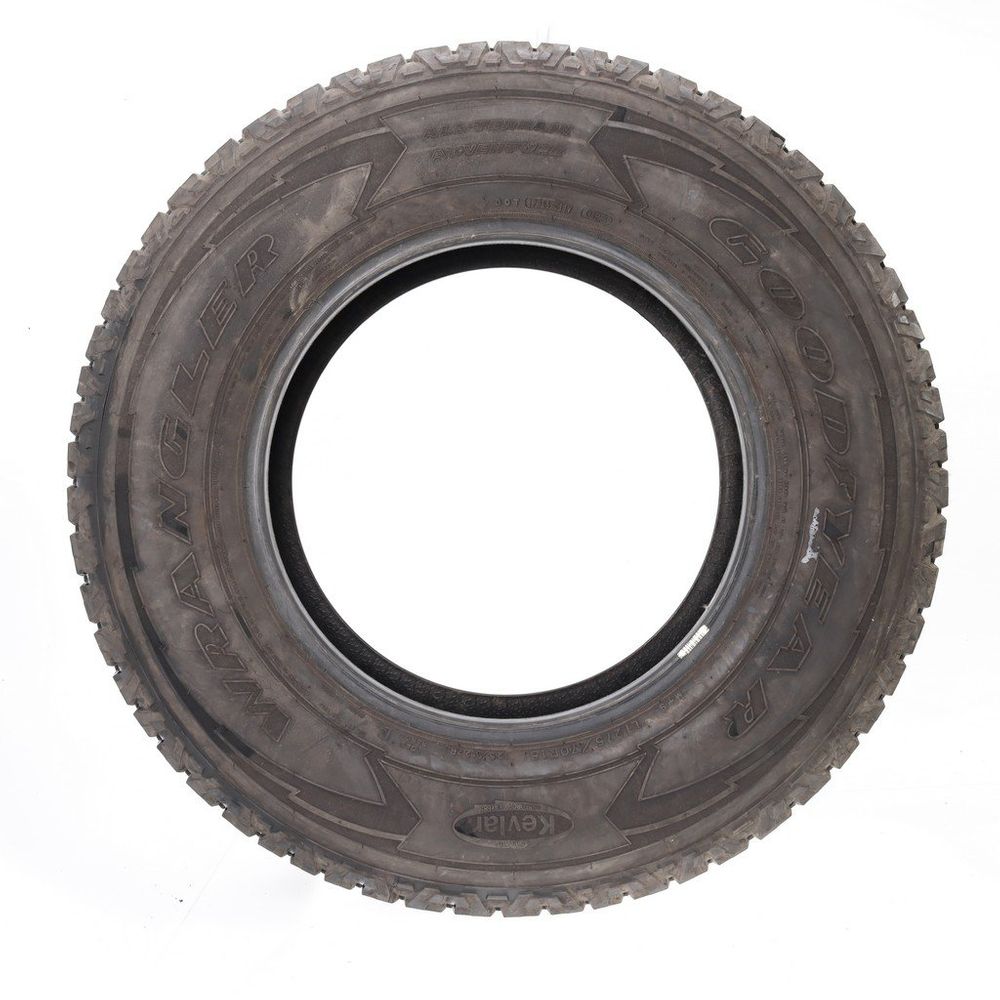 Set of (2) Used LT 275/70R18 Goodyear Wrangler All-Terrain Adventure Kevlar 125/122R E - 11.5-12.5/32 - Image 3