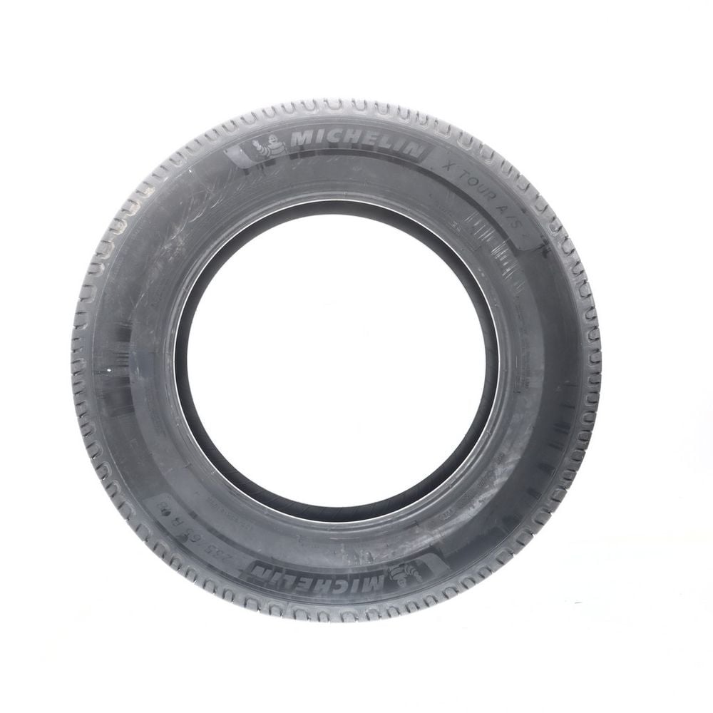 Set of (2) New 235/65R18 Michelin X Tour A/S 2 106H - Image 3