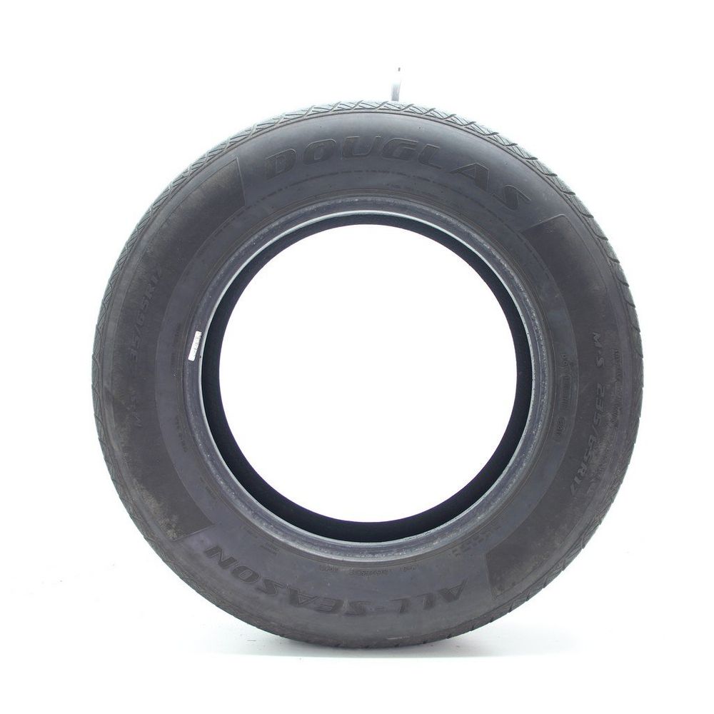 Used 235/65R17 Douglas All Season (Douglas) 104T - 5/32 - Image 3