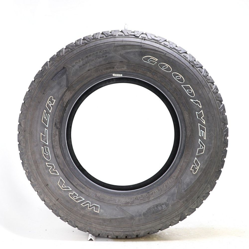 Set of (2) Used LT 275/70R18 Goodyear Wrangler All-Terrain Adventure Kevlar 125/122R E - 8.5-9.5/32 - Image 3