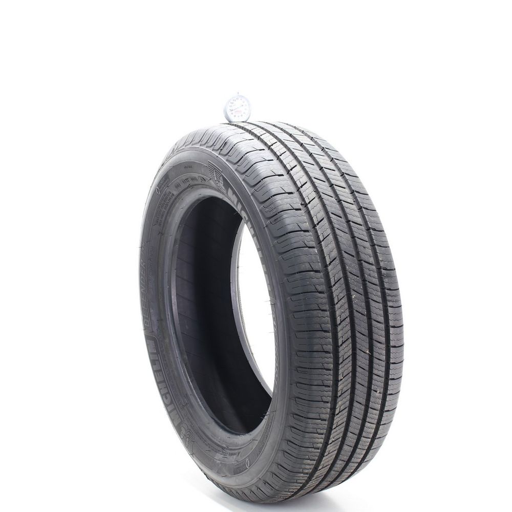 Used 215/60R17 Michelin Defender T+H 96H - 9.5/32 - Image 1