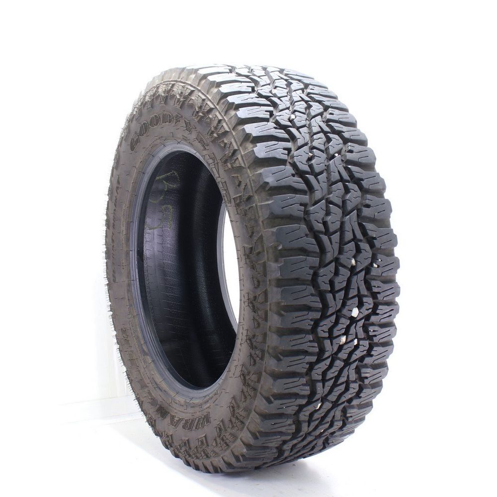 Used LT 35X12.5R20 Goodyear Wrangler Ultra Terrain AT 121Q E - 17/32 - Image 1