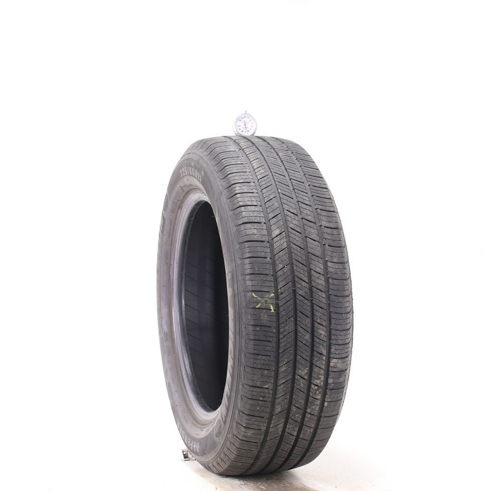 Used 225/60R17 Michelin Defender 99T - 6.5/32 - Image 1