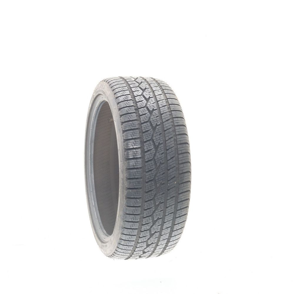 New 225/40R19 Toyo Celsius 89V - Image 1
