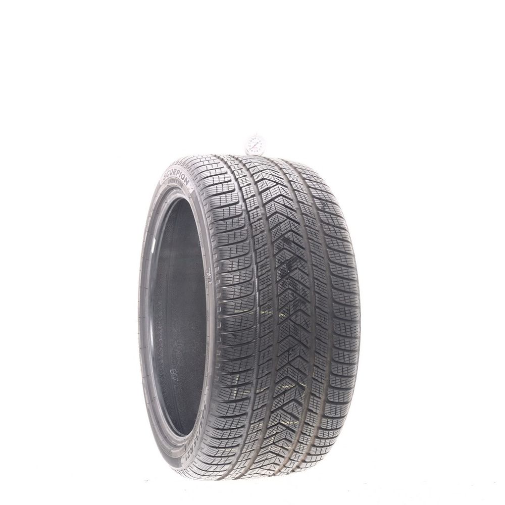 Set of (2) Used 305/35R21 Pirelli Scorpion Winter NO 109V - 8.5/32 - Image 1