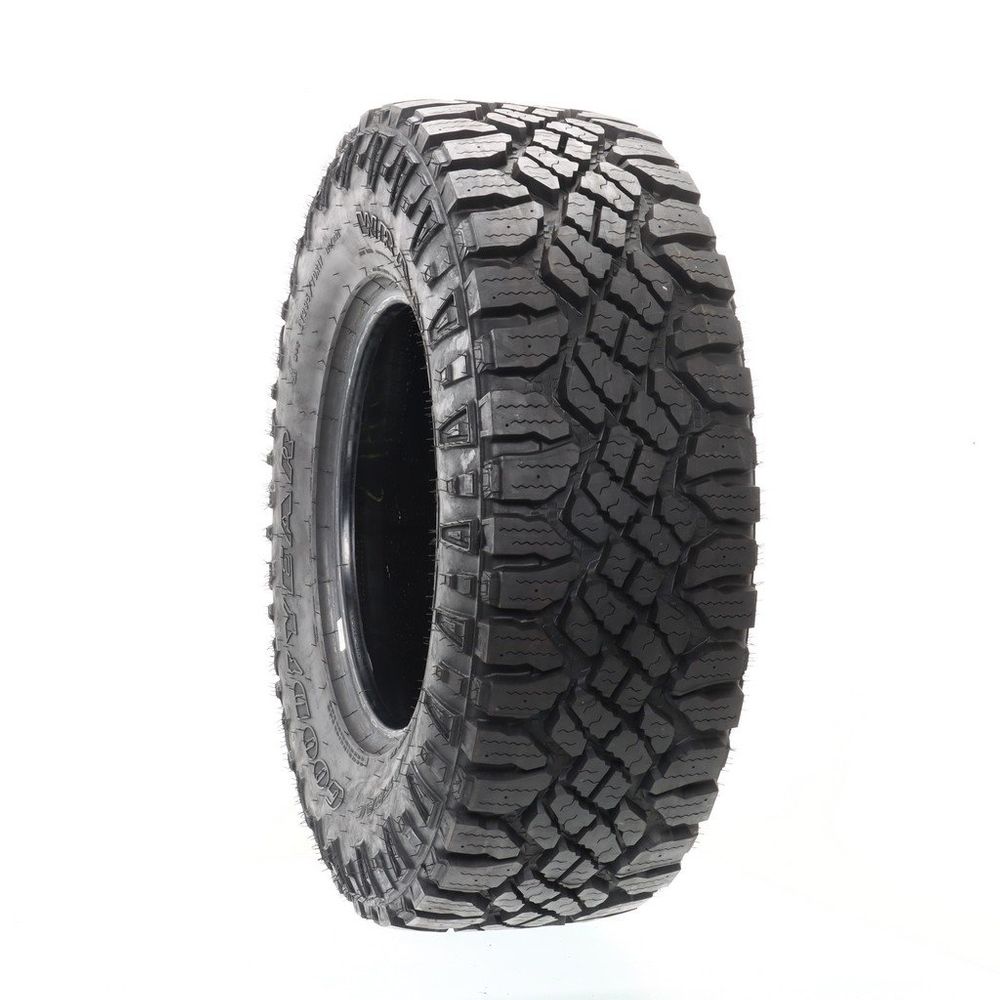 New LT 295/70R17 Goodyear Wrangler Duratrac 121/118Q E - Image 1