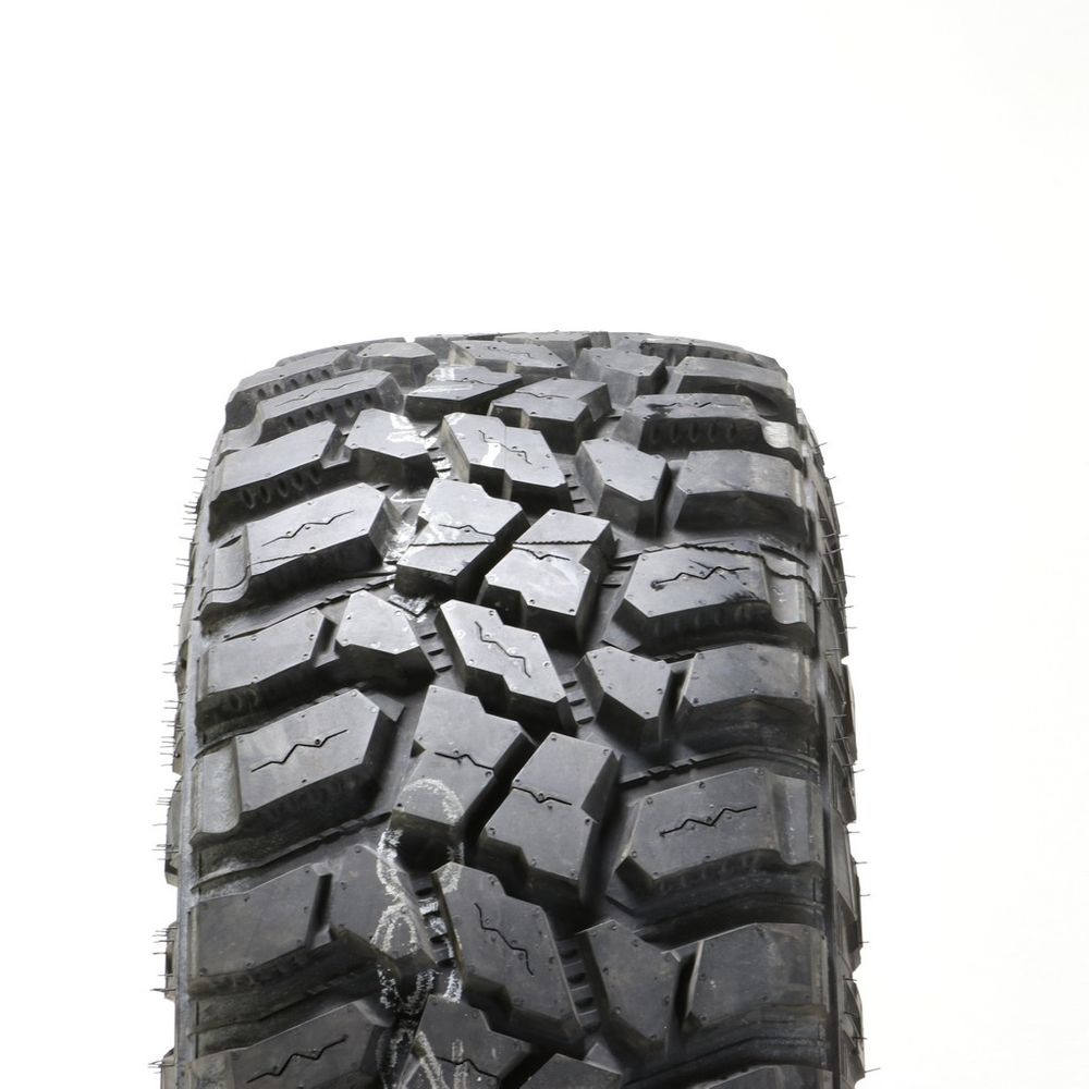 Driven Once LT 295/70R17 Cooper Discoverer STT Pro 121/118Q E - 21/32 - Image 2