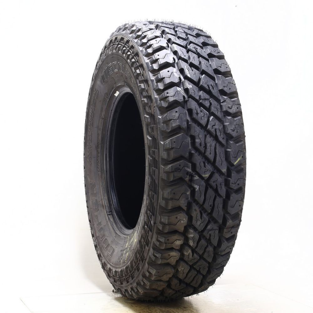Driven Once LT 255/85R16 Cooper Discoverer S/T Maxx 123/120Q E - 18/32 - Image 1