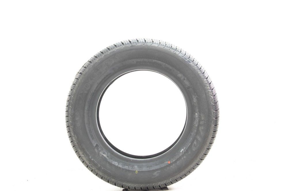 New 215/60R15 Yokohama Avid Touring S 93T - 10/32 | Utires