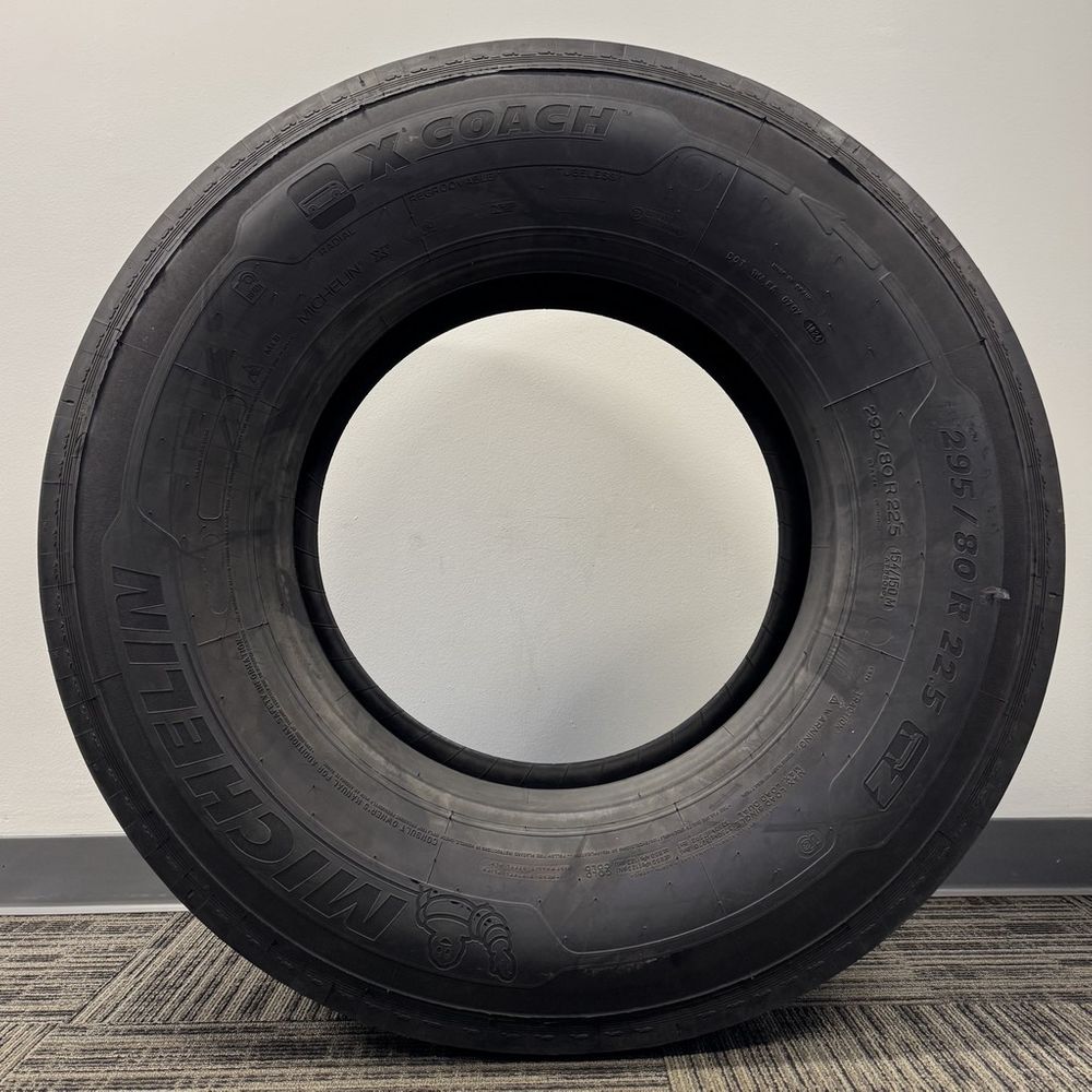 New 295/80R2.5 Michelin X Coach Z 154/150M - Image 3