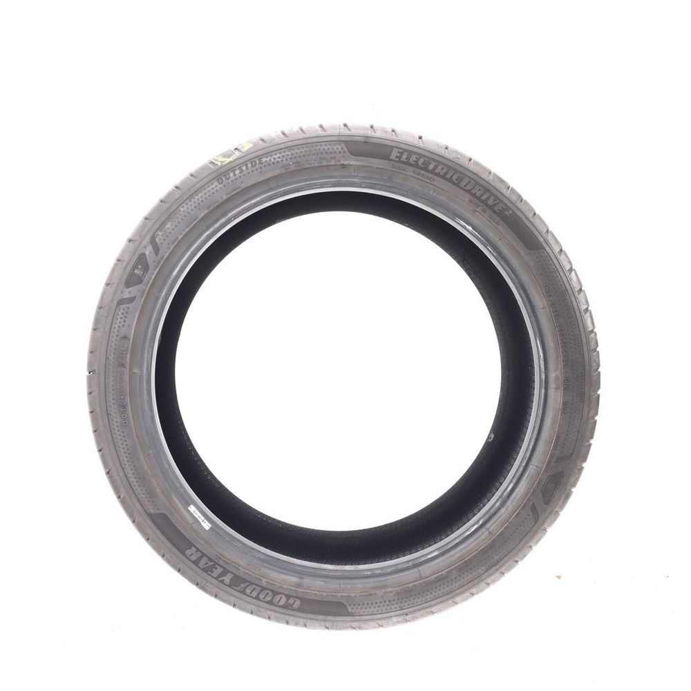 Set of (2) Used 255/40R20 Goodyear ElectricDrive 2 SoundComfort 101W - 9-10/32 - Image 3