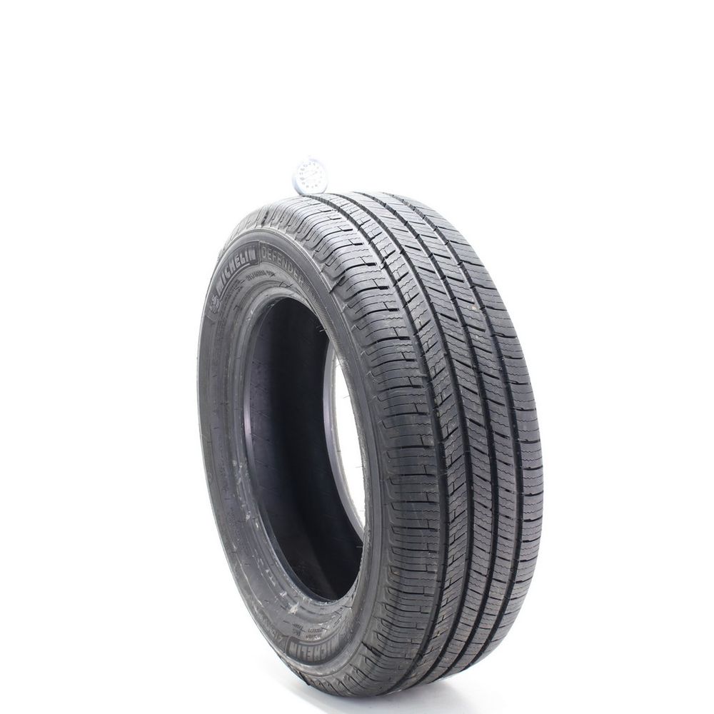 Set of (2) Used 215/60R16 Michelin Defender T+H 95H - 8.5-9.5/32 - Image 4