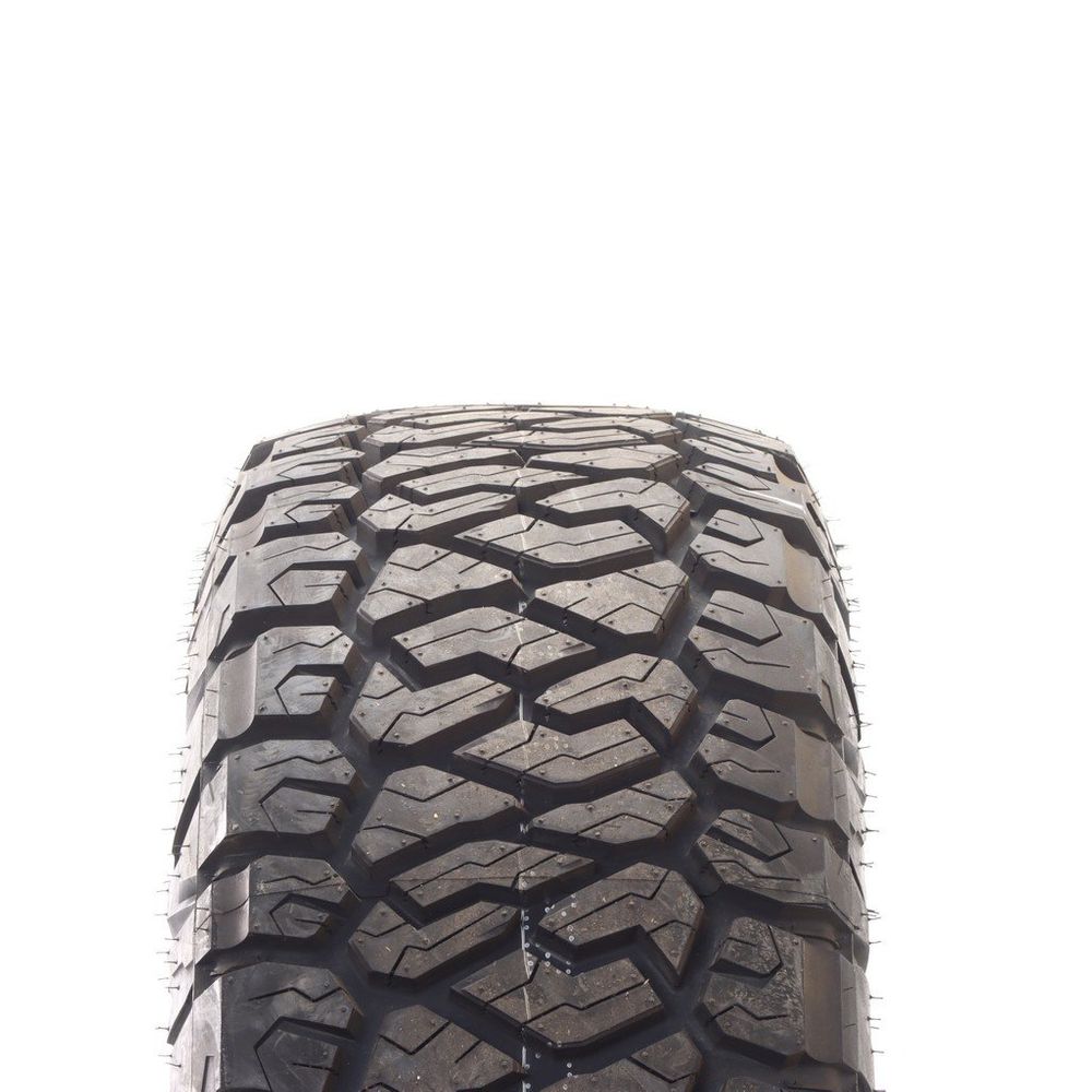 Set of (2) New LT 285/75R16 Maxxis Razr AT 126/123R E - Image 2