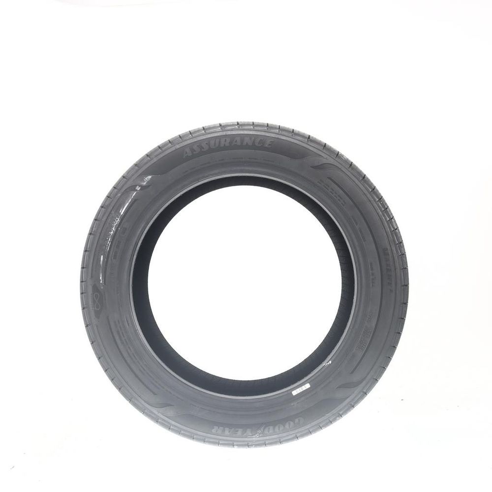 New 225/55R18 Goodyear Assurance MaxLife 2  98V - Image 3