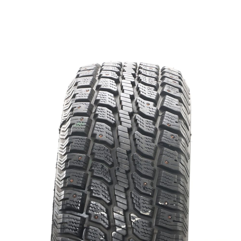 Set of (2) Used LT 265/70R17 Cooper Wintercat Radial SST Studded 121/118Q E - 15/32 - Image 2