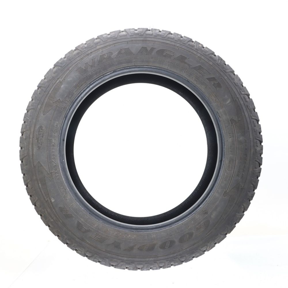 Used LT 265/60R20 Goodyear Wrangler All-Terrain Adventure Kevlar 121/118R E - 11/32 - Image 3