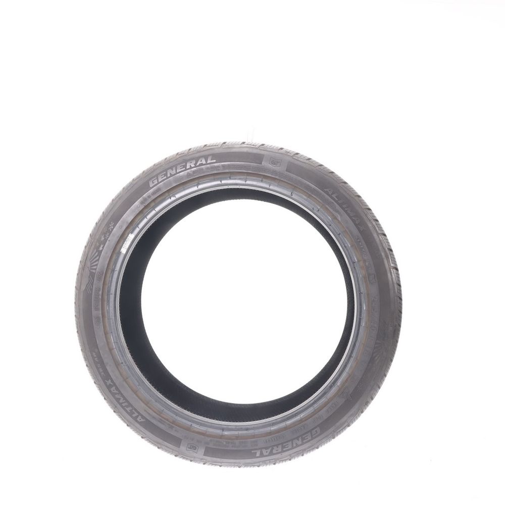Used 245/40R18 General Altimax 365 AW 97V - 9.5/32 - Image 3