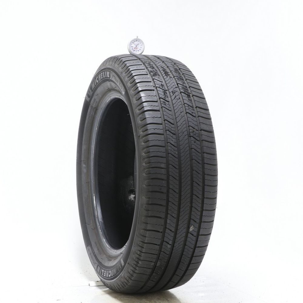 Set of (2) Used 225/60R18 Michelin X Tour A/S 2 100H - 8.5-9/32 - Image 1