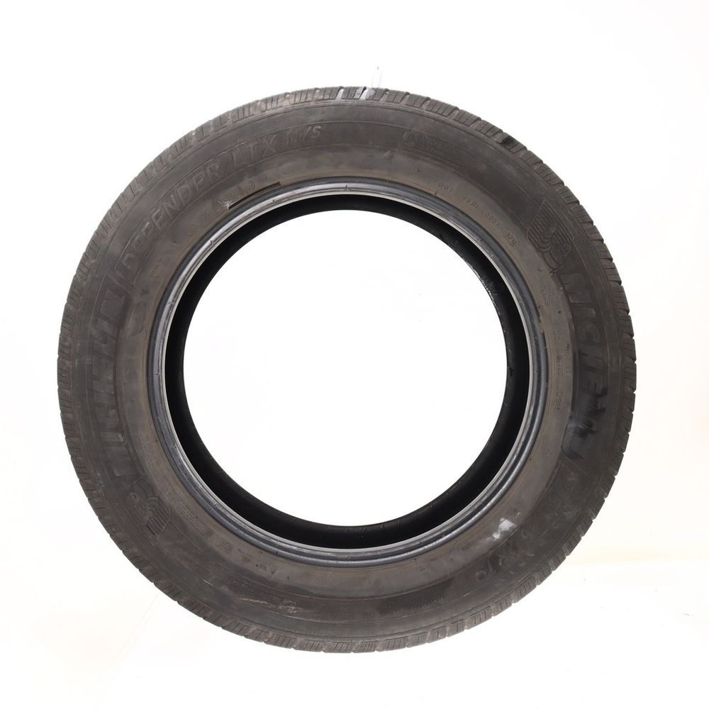 Used 255/60R19 Michelin Defender LTX M/S 109H - 7/32 - Image 3