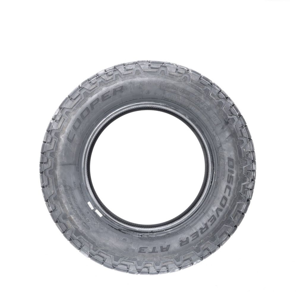 New LT 225/75R17 Cooper Discoverer AT3 LT 116/113R E - Image 3