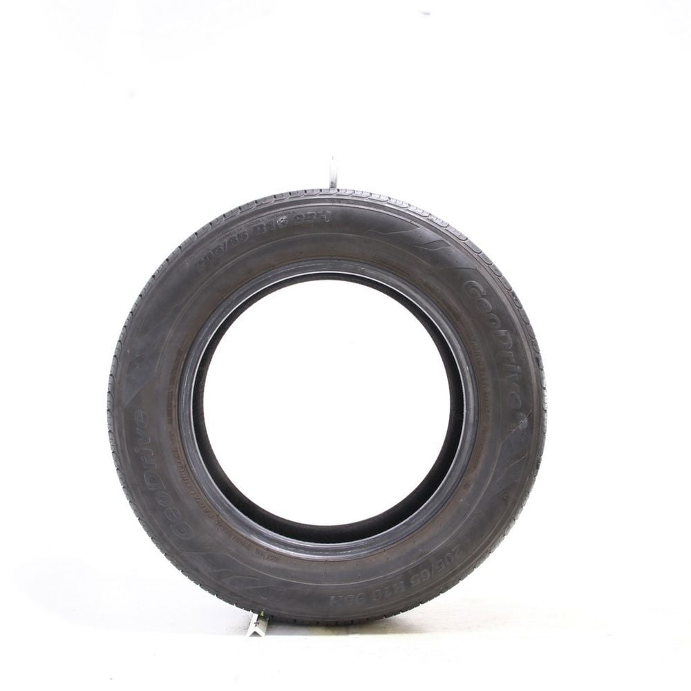 Set of (2) Used 205/65R16 GeoDrive KH16 95H - 7-7.5/32 - Image 3