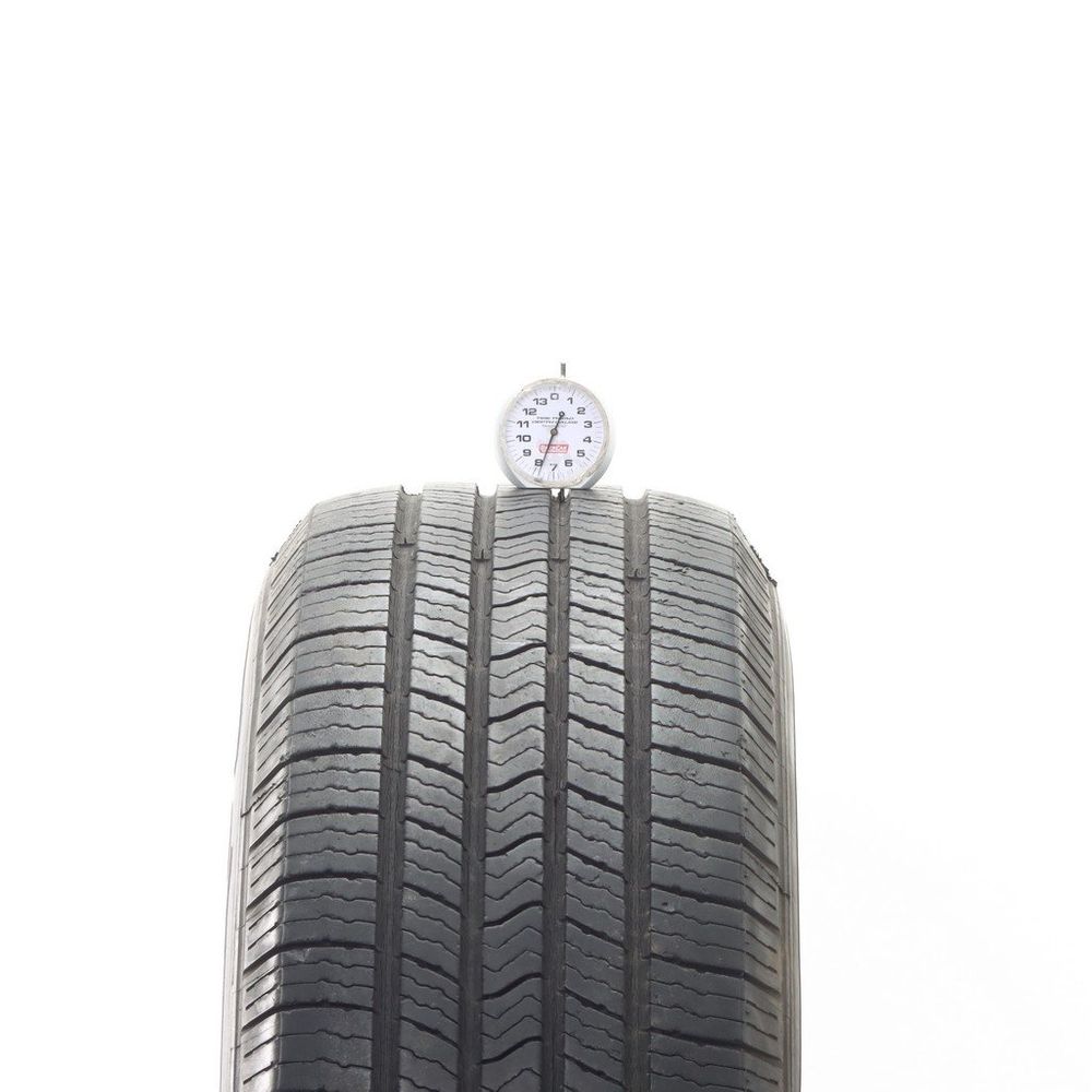 Set of (2) Used 225/65R17 Michelin Defender XT 102T - 6.5-7.5/32 - Image 5