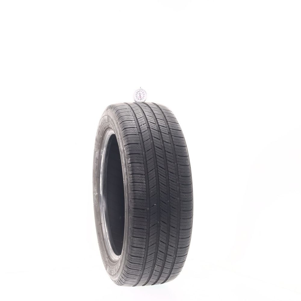 Set of (2) Used 215/55R17 Michelin Defender T+H 94H - 6.5-7.5/32 - Image 1