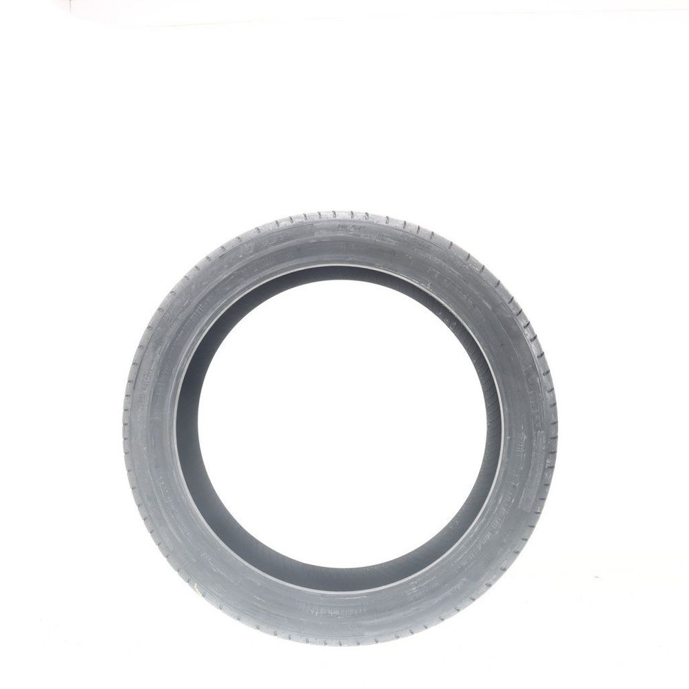 New 225/40R19 Pirelli P Zero PZ4 MOE Run Flat 93Y - Image 3
