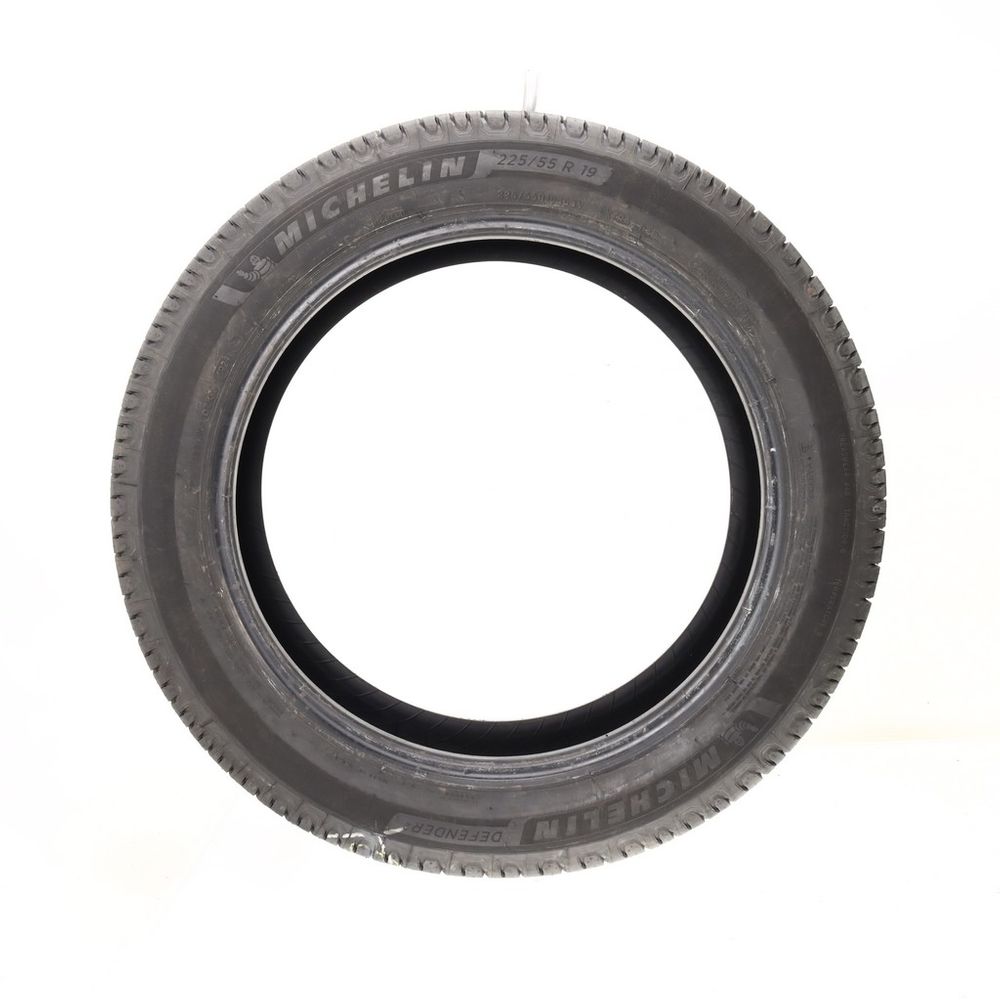 Used 225/55R19 Michelin Defender 2 103V - 10.5/32 - Image 3