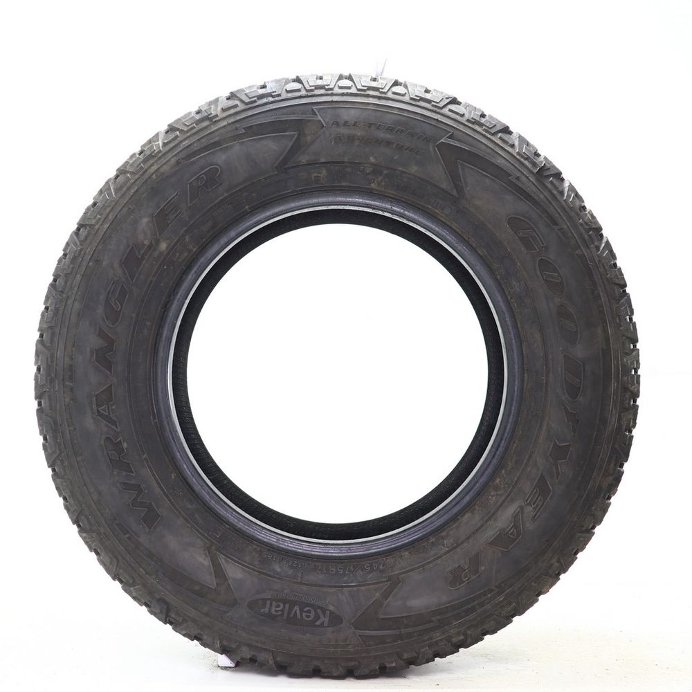 Set of (2) Used LT 245/75R17 Goodyear Wrangler All-Terrain Adventure Kevlar 121/118S E - 12-13/32 - Image 6