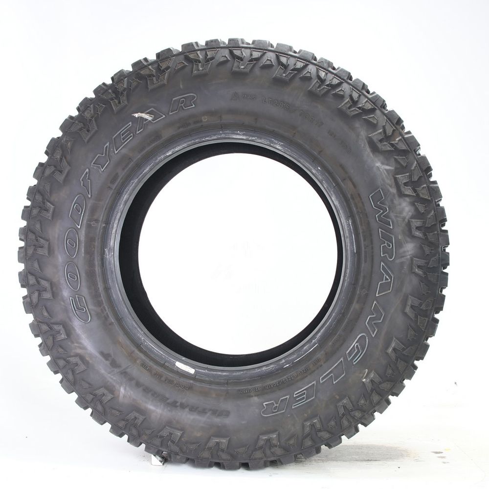 Used LT 285/70R17 Goodyear Wrangler Ultra Terrain AT 121/118Q - 15/32 - Image 3