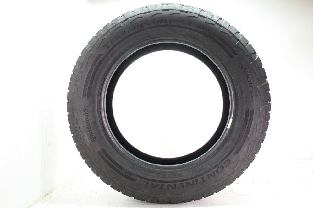 Set of (2) Used 275/60R20 Continental TerrainContact AT 115S - 9.5-11/32 - Image 6