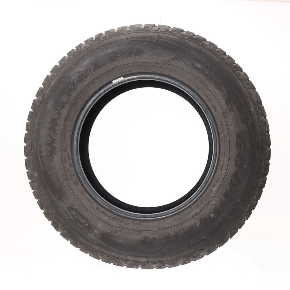 Set of (2) Used LT 275/70R18 Goodyear Wrangler All-Terrain Adventure Kevlar 125/122R E - 9.5-10.5/32 - Image 3