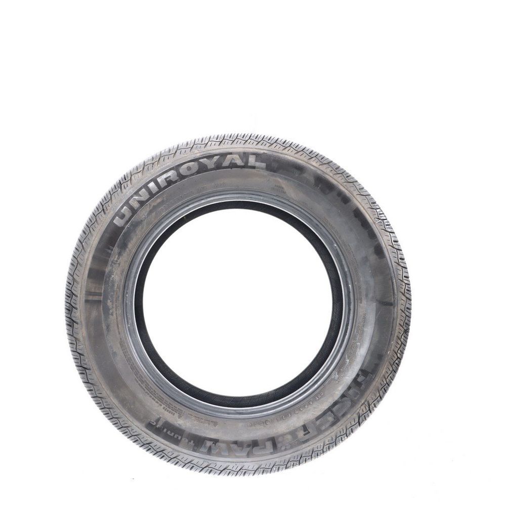 Used 225/60R16 Uniroyal Tiger Paw Touring 97T - 9.5/32 - Image 3