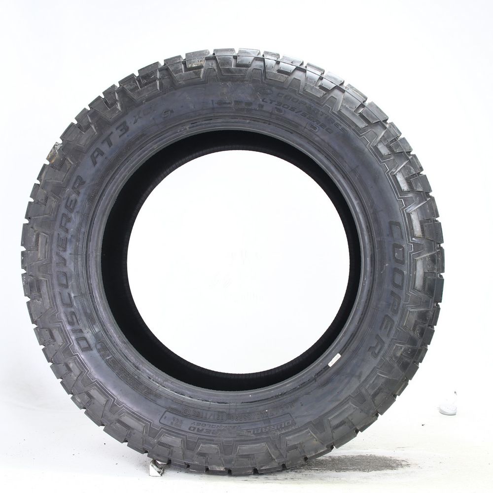 New LT 305/55R20 Cooper Discoverer AT3 XLT 121/118S - 16/32 - Image 3
