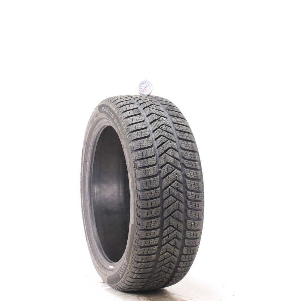 Used 225/45R18 Pirelli Winter Sottozero 3 95V - 8.5/32 - Image 1