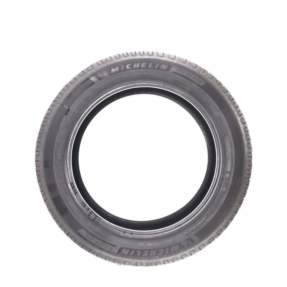 Set of (4) Used 235/55R19 Michelin X Tour A/S 2 105H - 9-9.5/32 - Image 3