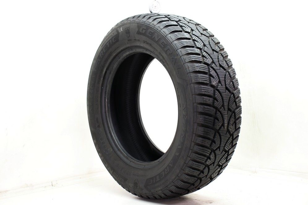 Set of (2) Used 235/65R17 General Altimax Arctic 108Q - 9.5-10.5/32 - Image 4