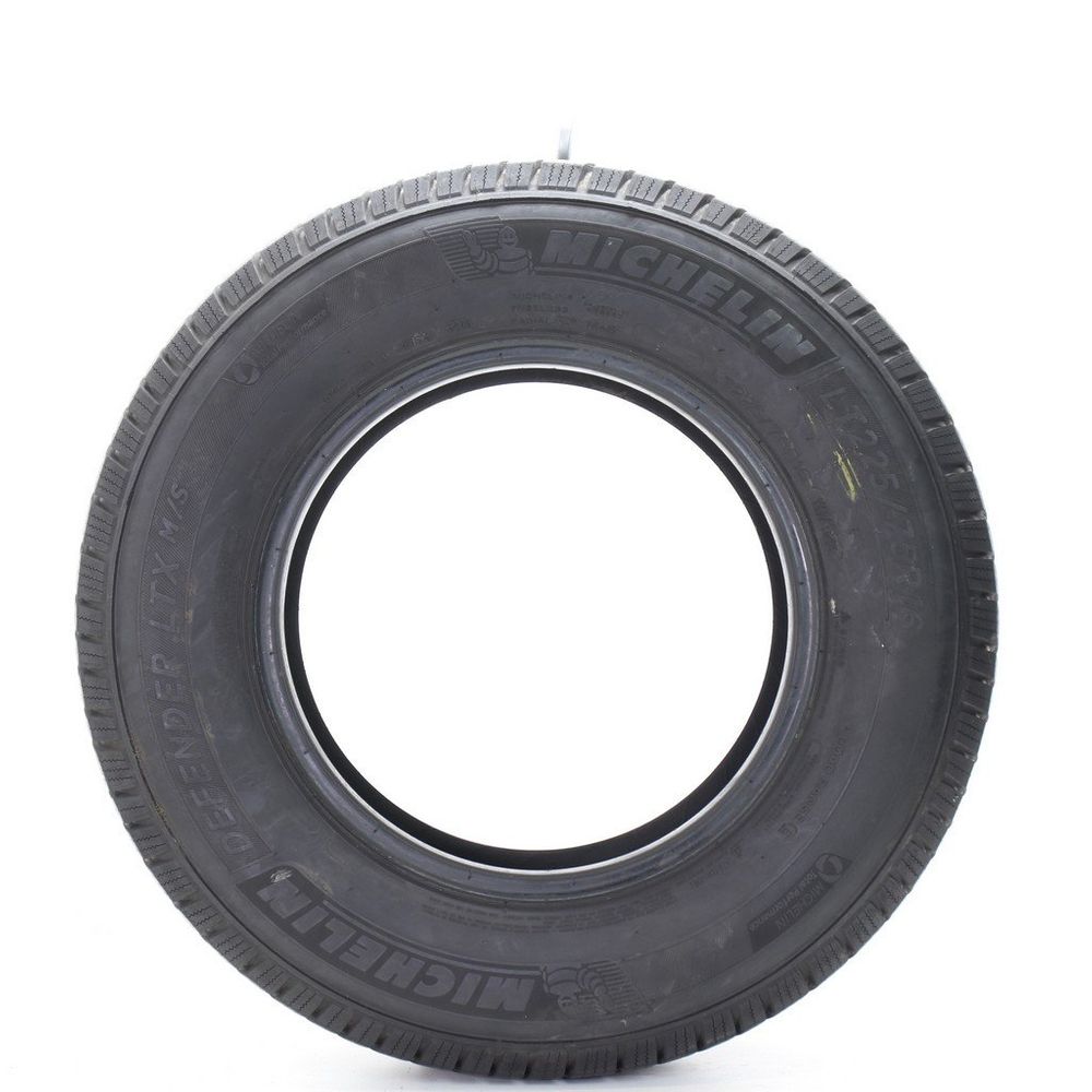 Set of (4) Used LT 225/75R16 Michelin Defender LTX M/S 115/112R E - 12.5-13/32 - Image 3