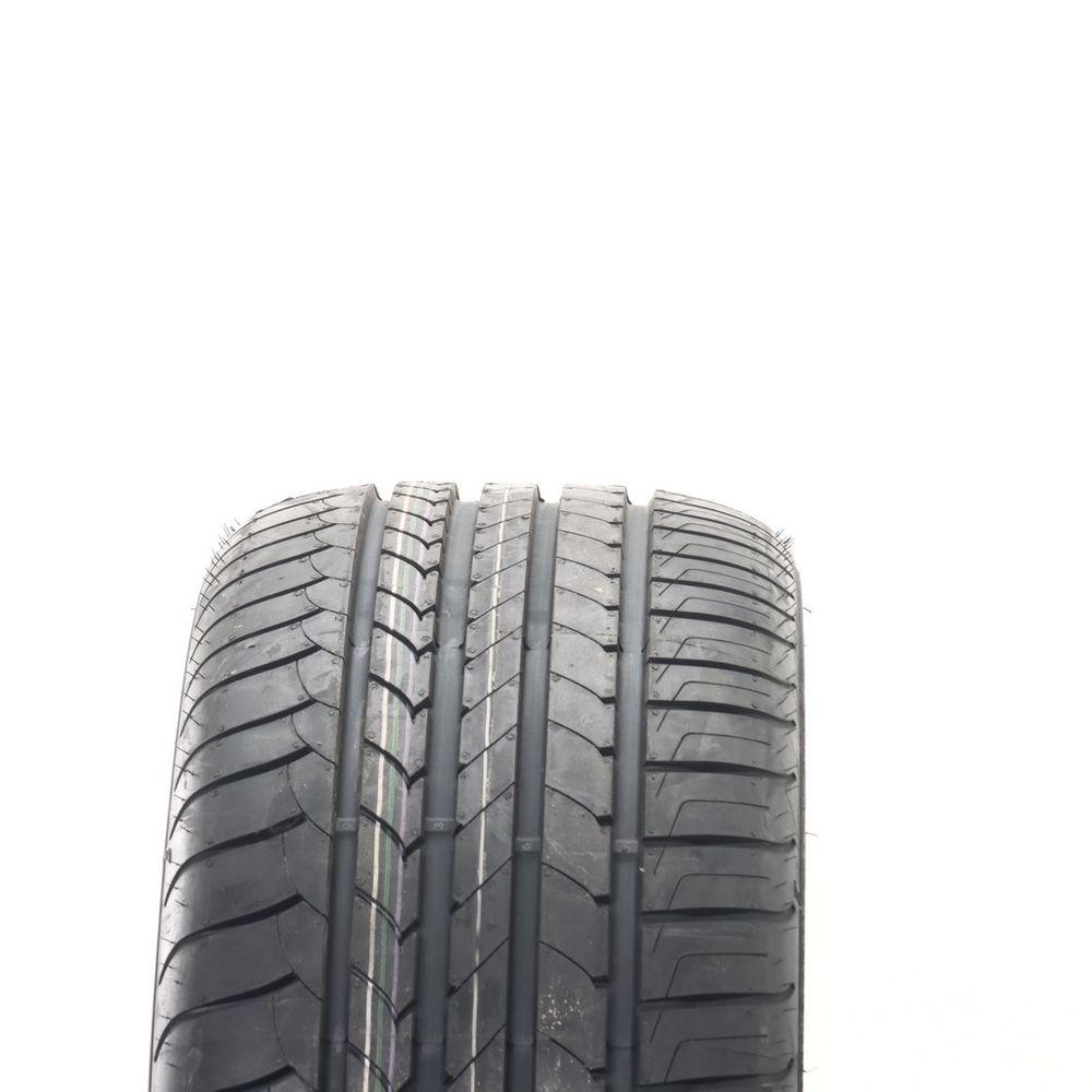 New 255/40R19 Goodyear EfficientGrip Run Flat AOE 100Y - Image 2