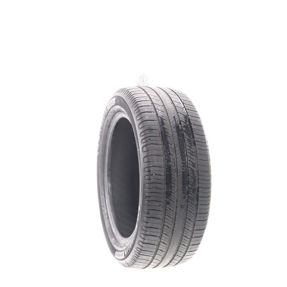 Used 255/50R19 Michelin Defender 2 107H - 6.5/32 - Image 1