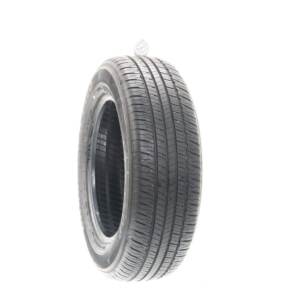 Used 225/65R17 Dunlop Grandtrek PT20 102H - 9.5/32 - Image 1